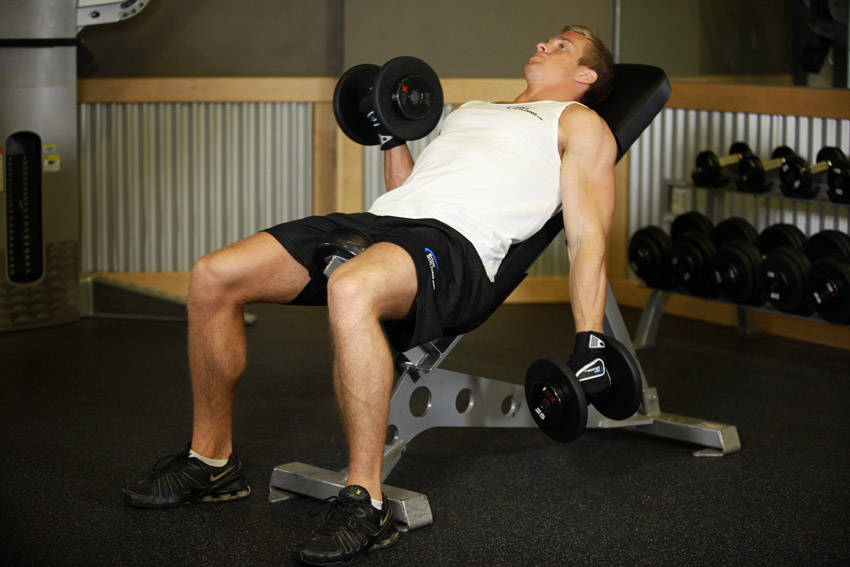 Alternate Incline Dumbbell Curl