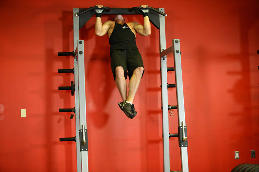 Rocky Pull-Ups/Pulldowns