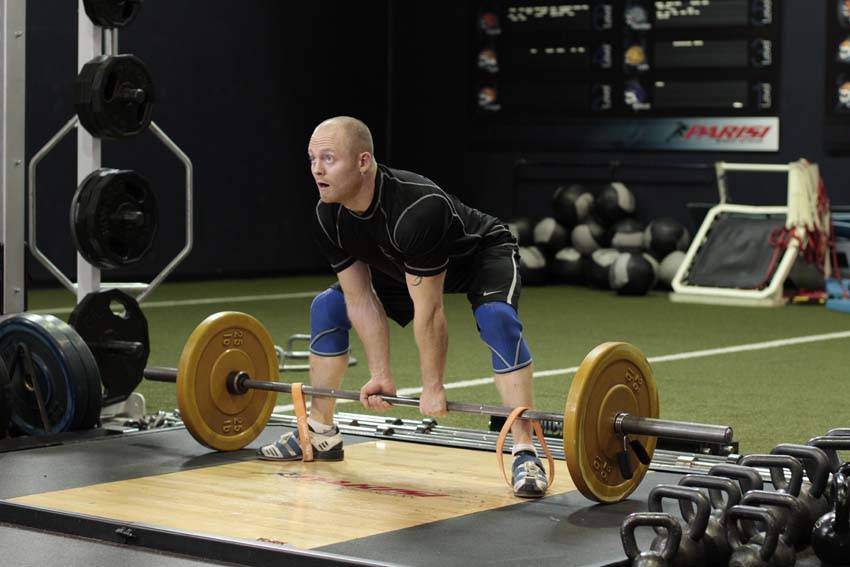 Sumo Deadlift with Bands